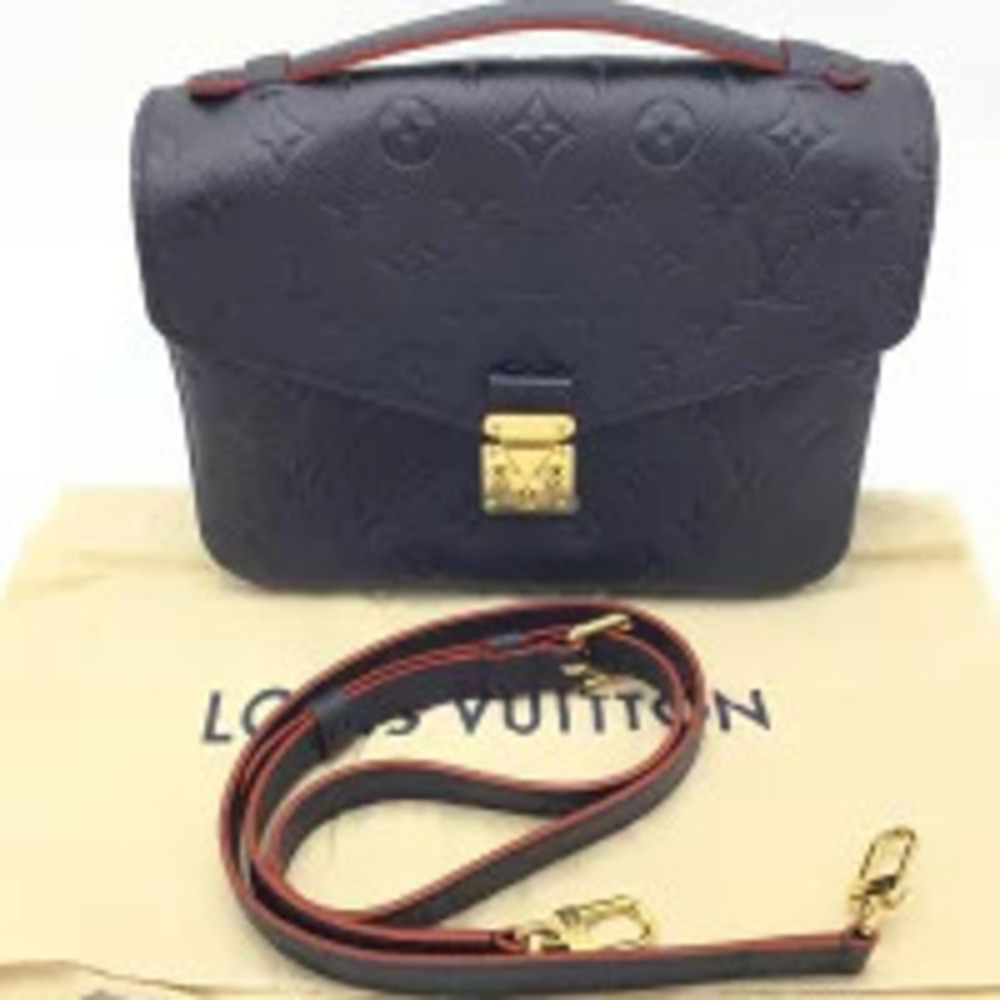 LOUIS VUITTON Monogram Empreinte Pochette Metis Shoulder Bag